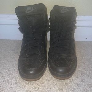 Nike wedge sky high dunks